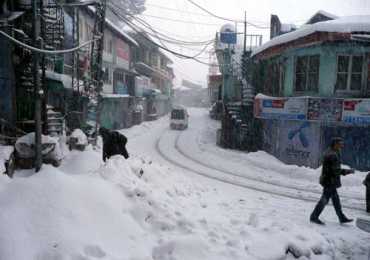 Winter Season in Pakistan Essay