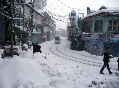 essay on winter season in pakistan